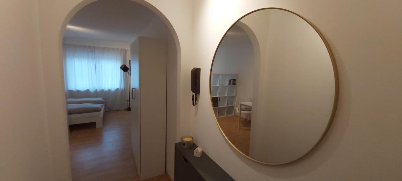 Nette 1 Zimmerwohnung In Apartment
